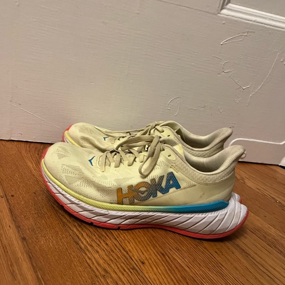 Hoka Carbon X Shoes - 8.5 womens - Picture 1 of 4